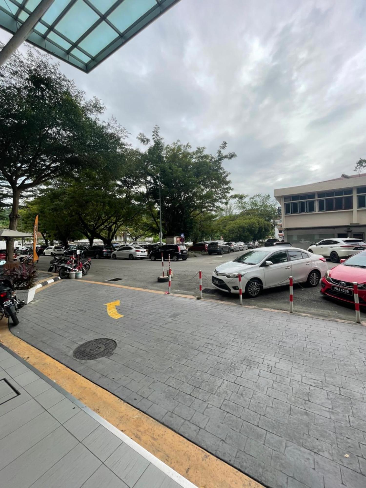 6 Pax 1 Bedroom Near Usm Spice Arena Pantai Specialist Airport Bayan Lepas Zewnętrze zdjęcie